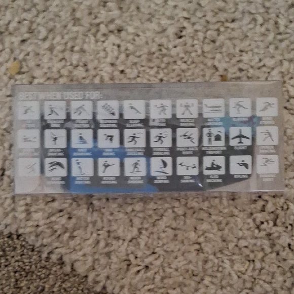 Polarized Sunglasses with Pink Lenses - Picture 3 of 5